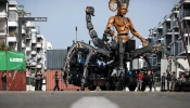 Operators work on Lilith, the “guardian of darkness,” built for the Hellfest metal festival in Toulouse, southwestern France, on Oct. 15, 2024. “Lilith” is one of the characters in the urban opera of the French company La Machine titled “The Guardian of the Temple Opus II: The Portal of Darkness,” which will be presented on Oct. 25–27, 2024, in Toulouse.