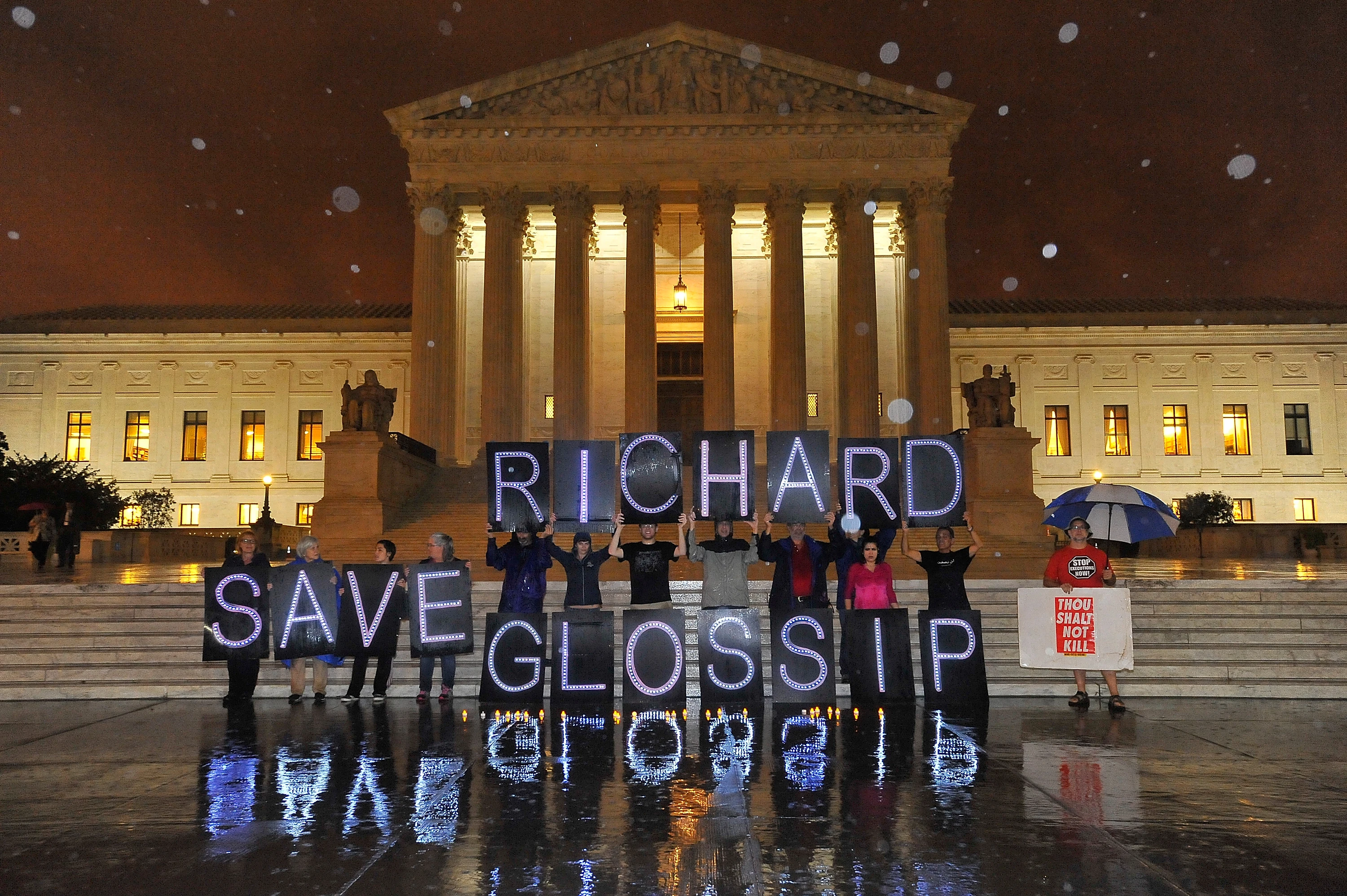 Anti-death penalty activists, including members of MoveOn.org and other advocacy groups, rally outside the U.S. Supreme Court to prevent the execution of Oklahoma inmate Richard Glossip on Sept. 29, 2015, in Washington, D.C.?w=200&h=150