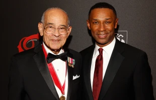 Lt. General Arthur J. Gregg (left) and president & CEO of the Thurgood Marshall College Fund Johnny C. Taylor Jr. attend the Thurgood Marshall College Fund 27th Annual Awards Gala at the Washington Hilton on Nov. 16, 2015, in Washington, D.C. Credit: Paul Morigi/Getty Images for Thurgood Marshall College Fund