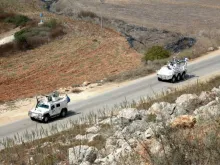 Two vehicles for the Spanish troop within the United Nations Interim Force in Lebanon (UNIFIL) on the tense southern border of the country in August 2024.