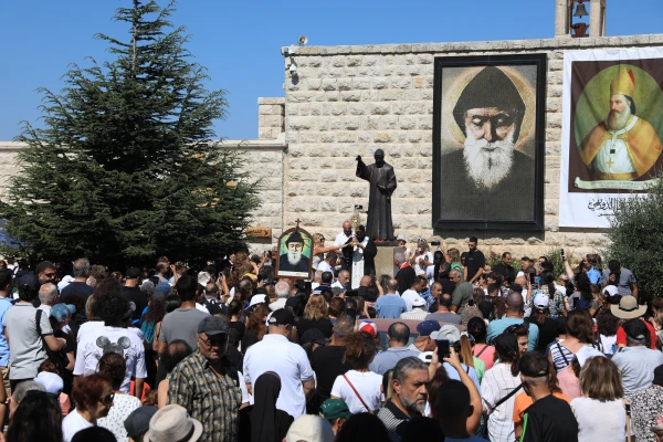 Thousands of people attended the Eucharistic procession followed by the Holy Liturgy at the Hermitage of St. Charbel and the Monastery of St. Marun-Annay on July 22, 2024. Photo: Marwan Semaan/ACI Mena