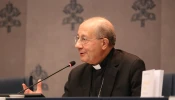 Archbishop Bruno Forte speaks to journalists at the presentation of the encyclical  “Dilexit Nos” on Oct. 24, 2024, at the Vatican.