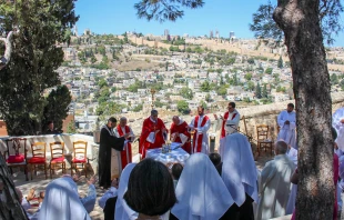 Monsignor Éric de Moulins-Beaufort, president of the French Bishops Conference, presides over the Mass that took place on Sept. 14, 2024, at Maison Abraham (Abraham House) in Jerusalem during the celebrations for the 60th anniversary of its foundation as a pilgrim guest house run by Secours Catholique-Caritas France. Credit: Latin Patriarchate of Jerusalem