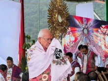 Holy Hour celebration in southern Mexico's San Cristobal de las Casas diocese.