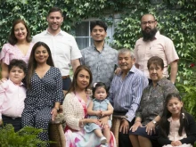 José and Lupe Jiménez with family members.