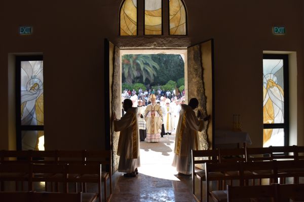 The opening of the doors of the Church of Our Lady of the Ark of the Covenant in Kiryat Yearim on Aug. 31, 2024, for the solemn celebration with the rite of dedication of the altar, presided over by Cardinal Pierbattista Pizzaballa, the Latin patriarch of Jerusalem. Credit: Photo courtesy of the Latin Patriarchate of Jerusalem