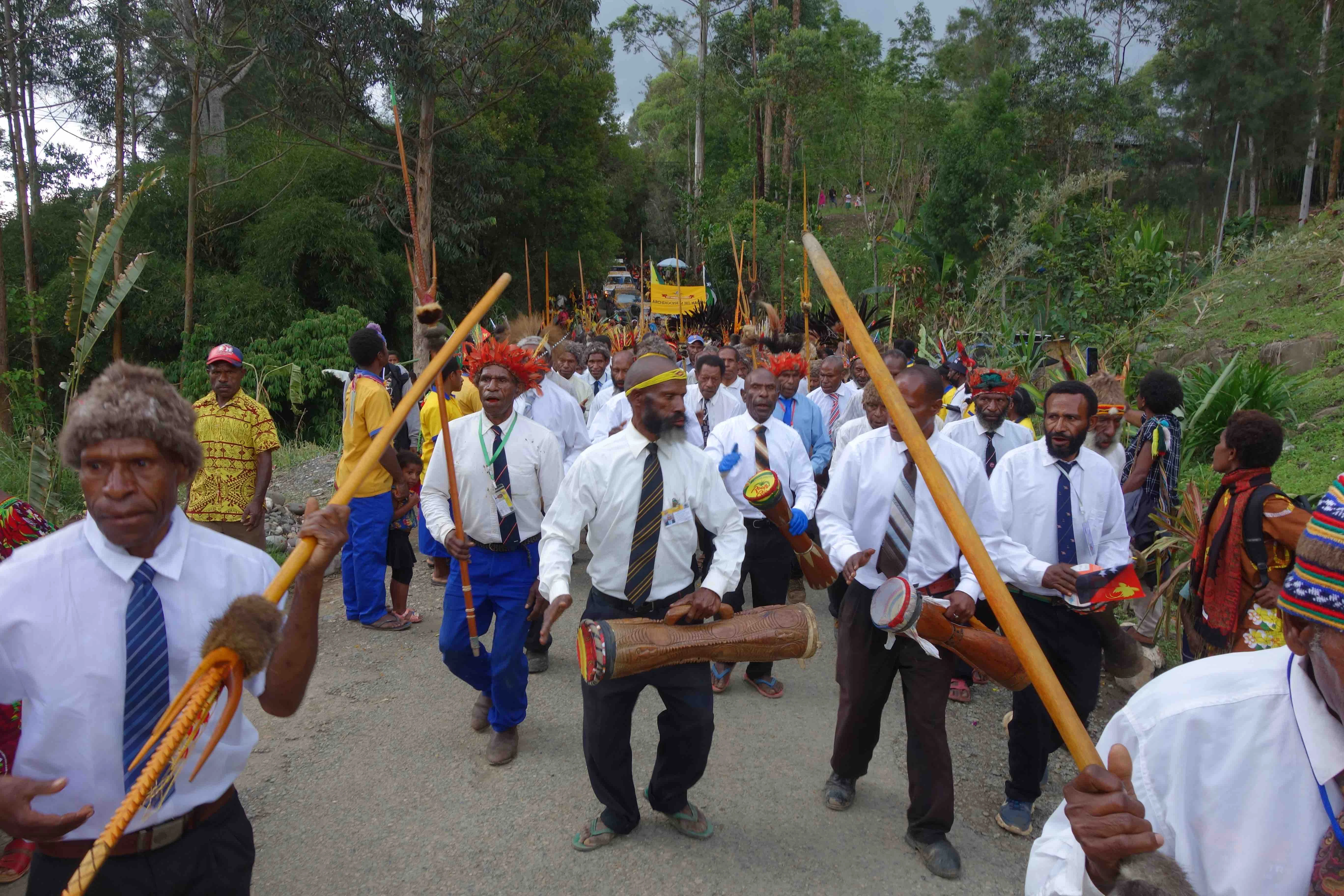 Pope Francis to find a lively and simple faith in Papua New Guinea