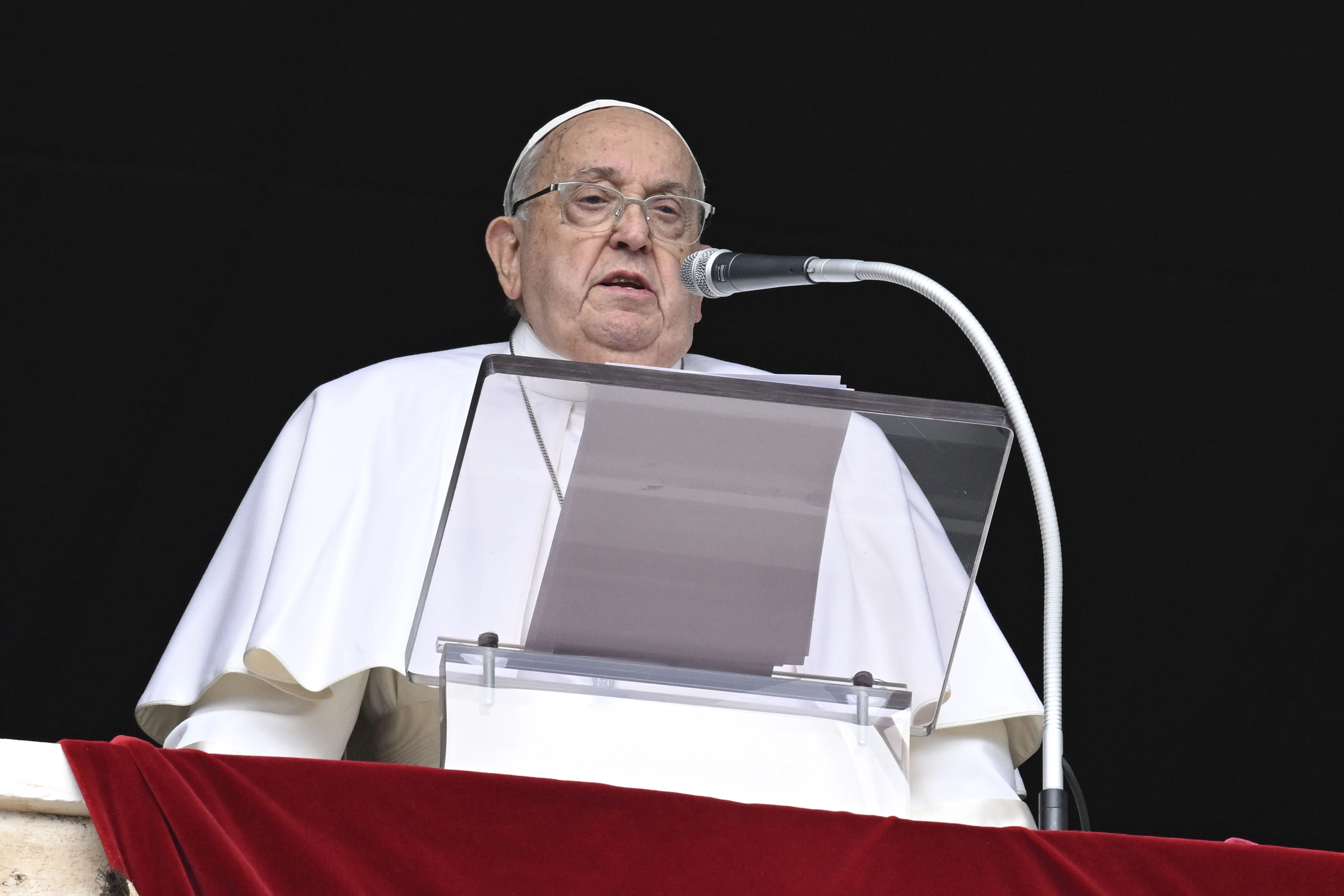 Never forget Auschwitz horrors, Pope Francis says ahead of 80th anniversary