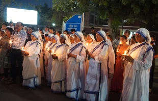 Nuns from the Missionaries of Charity hold candles in recognition of the May 3 annivesary of ethnic violence in Manipur, India. Credit: Anto Akkara