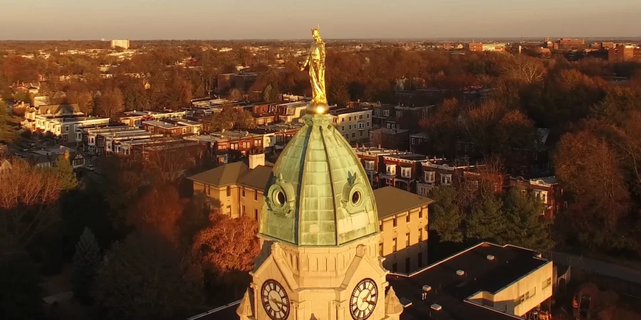 Miraculous Medal Shrine in Philadelphia elevated to basilica | Catholic ...