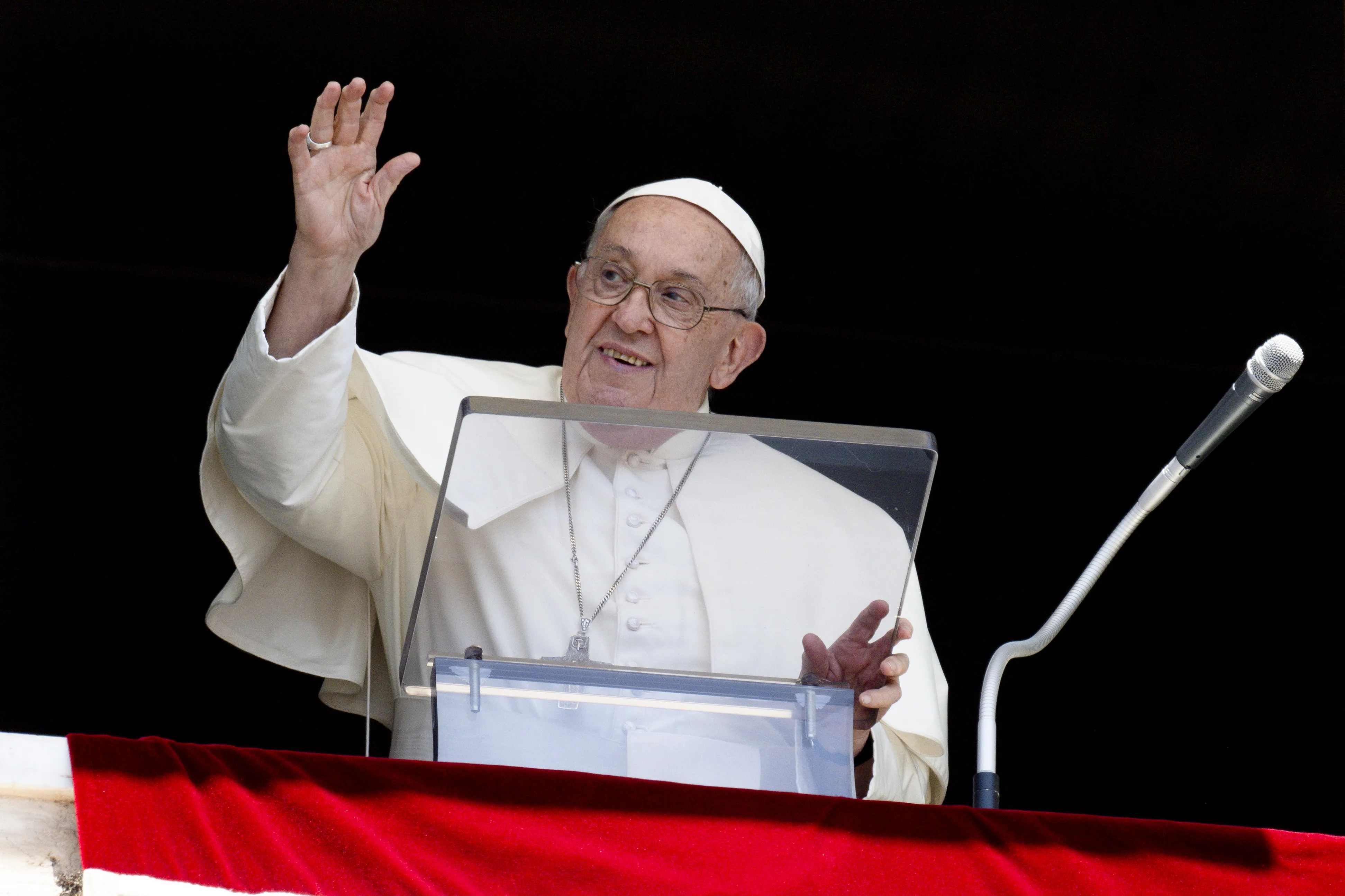 Pope Francis addresses pilgrims in St. Peter's Square for the Sunday Angelus, July 28, 2024.?w=200&h=150