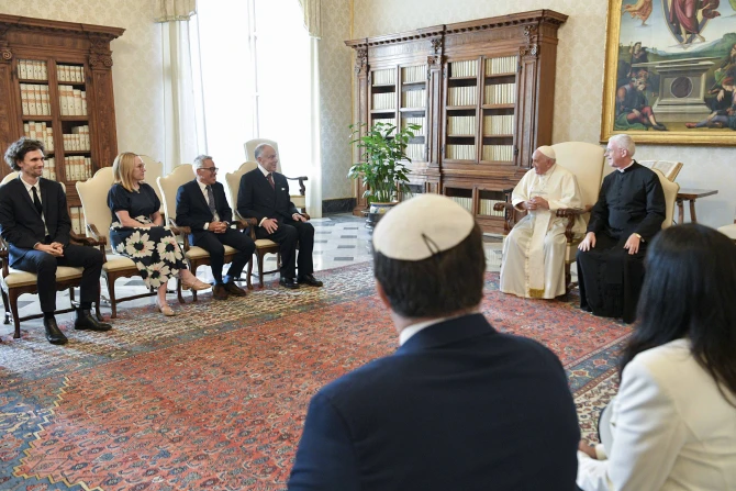 Pope Francis meets with World Jewish Congress President Ronald S. Lauder