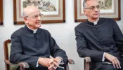 Monsignor Fernando Ocáriz (left) during a meeting in Portugal on Oct. 9, 2023.