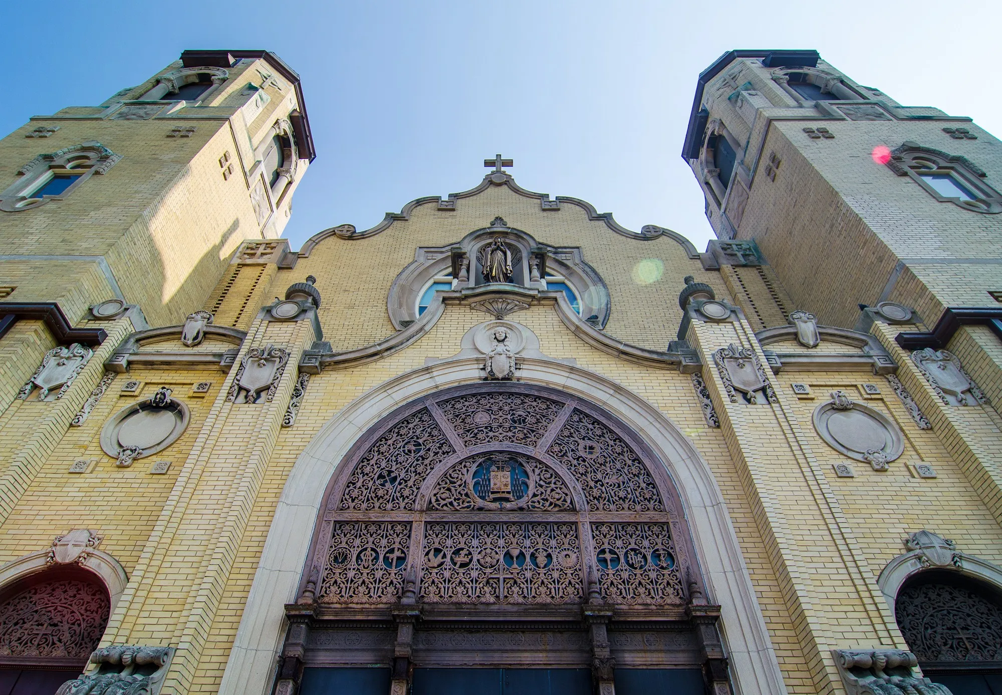 Outer details of Our Lady of Lourdes Parish in Chicago.?w=200&h=150