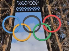 “The Olympic Games are, by their very nature, about peace, not war,” Pope Francis emphasized, noting that “the five intertwined rings represent the spirit of fraternity that should characterize the Olympic event and sporting competition in general.”