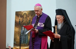 Archbishop Stanisław Gądecki with Bartholomew I of Constantinople in Warsaw, Poland, on March 29, 2022. FNS.