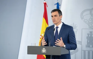 Pedro Sánchez, prime minister of Spain, speaks at a press conference in Madrid, April 13, 2021. La Moncloa - Gobierno de España via Flickr (CC BY-NC-ND 2.0)