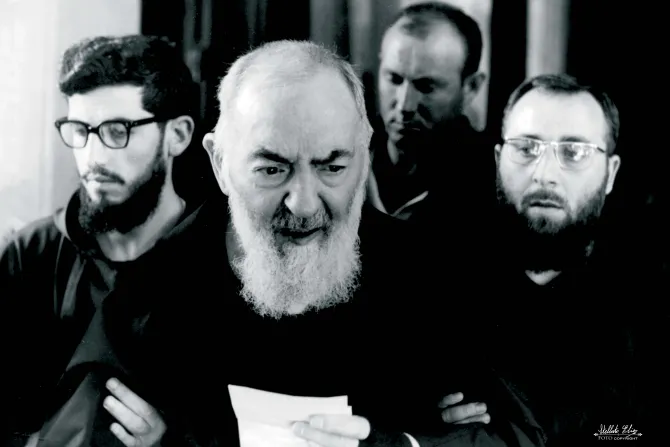 PHOTOS: Foundation releases never-before-seen images of Padre Pio ...