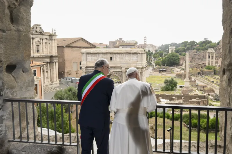 Pope Francis reflects on Roman Empire in visit to ancient Capitoline Hill