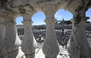 Pilgrims gather in St. Peter’s Square at the Vatican for Pope Francis’ Regina Caeli prayer and address on Sunday, May 5, 2024. Credit: Vatican Media