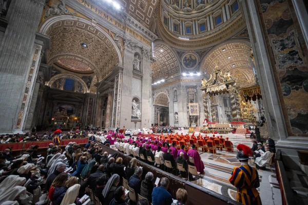 Bishops and cardinals join Pope Francis for vespers and the Te Deum of thanksgiving in St. Peter’s Basilica on Dec. 31, 2024, at the Vatican. Credit: Daniel Ibañez/CNA