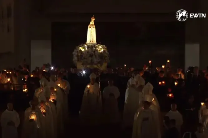 Candlelight procession at Fátima, Portugal on May 12, 2024.?w=200&h=150