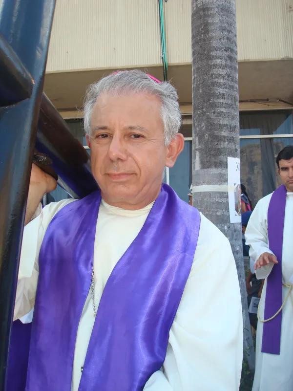 Bishop Ramón Castro Castro of Cuernavaca, Mexido. Credit: Oktavian142, CC BY-SA 3.0, via Wikimedia Commons