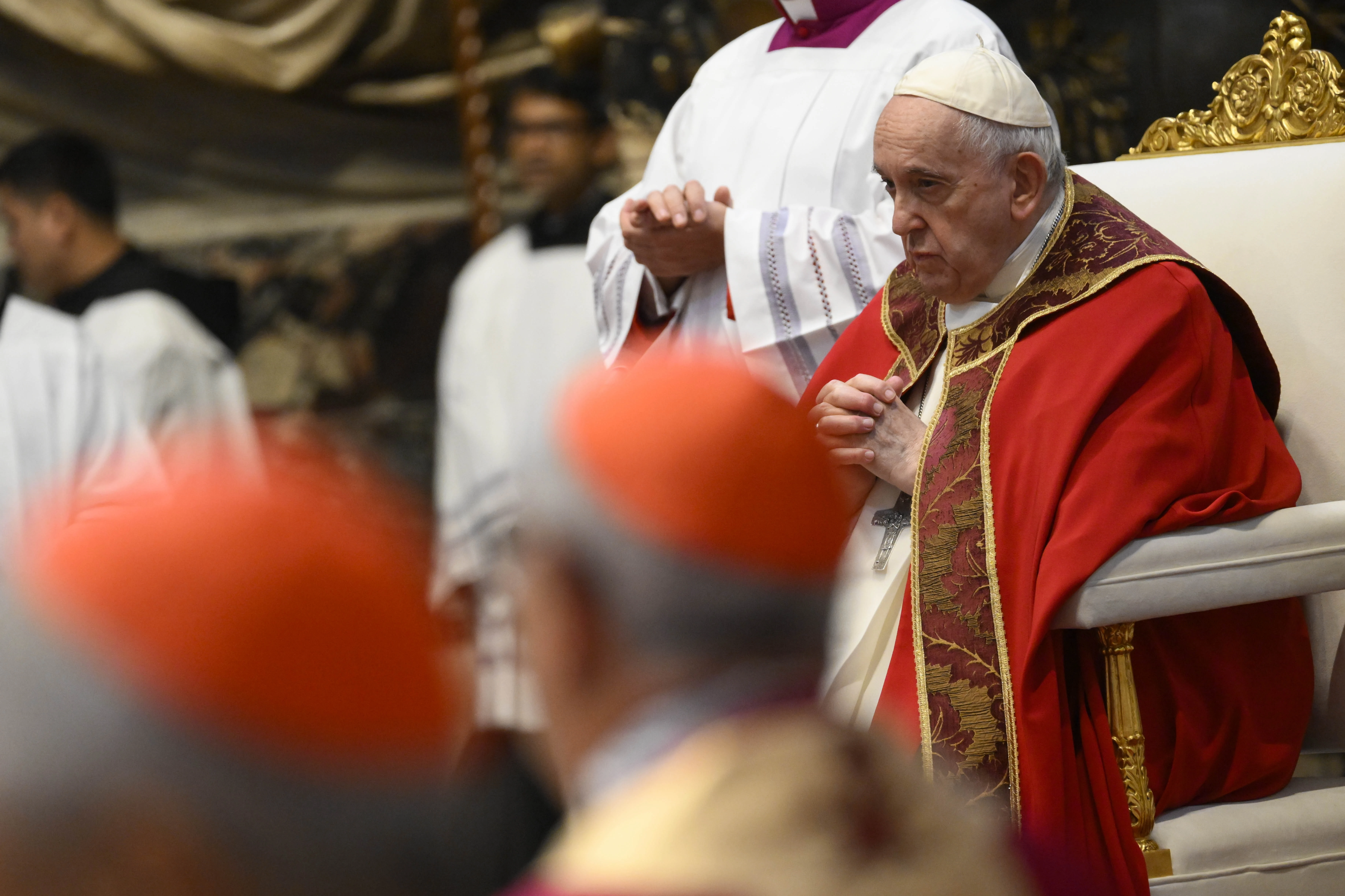 Pope Francis prays at the Mass in suffrage for the cardinals and bishops who have died in the past year, Nov. 2, 2022.?w=200&h=150