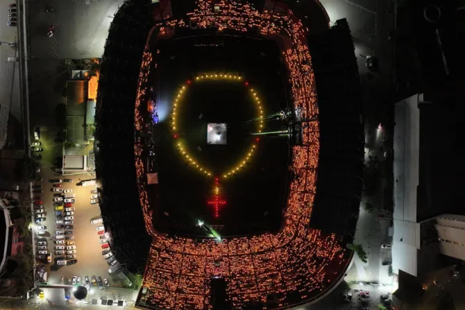 An aerial view of the León city stadium in Guanajuato state in Mexico, where approximately 22,000 people gathered on Nov. 5, 2023, to participate in the traditional “living rosary,” an expression of faith in search of peace.?w=200&h=150