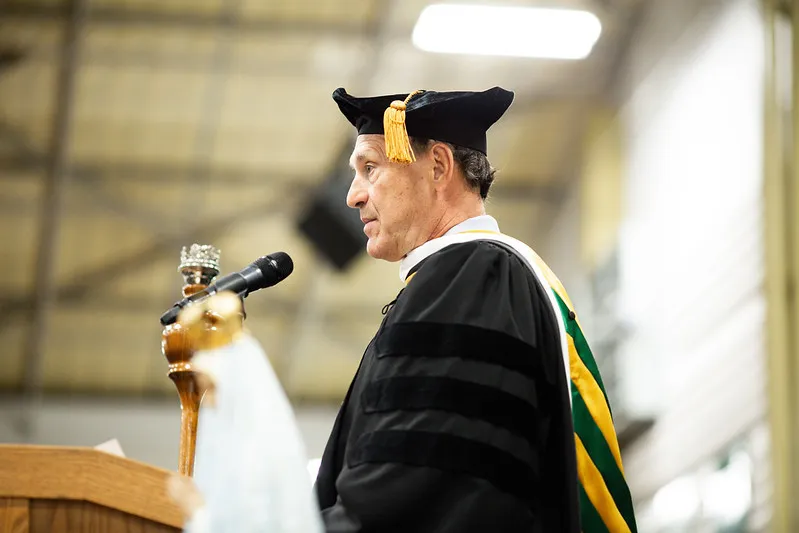 U.S. Supreme Court Justice Samuel Alito speaks to graduates at Franciscan University of Steubenville, Ohio, on May 11, 2024.?w=200&h=150