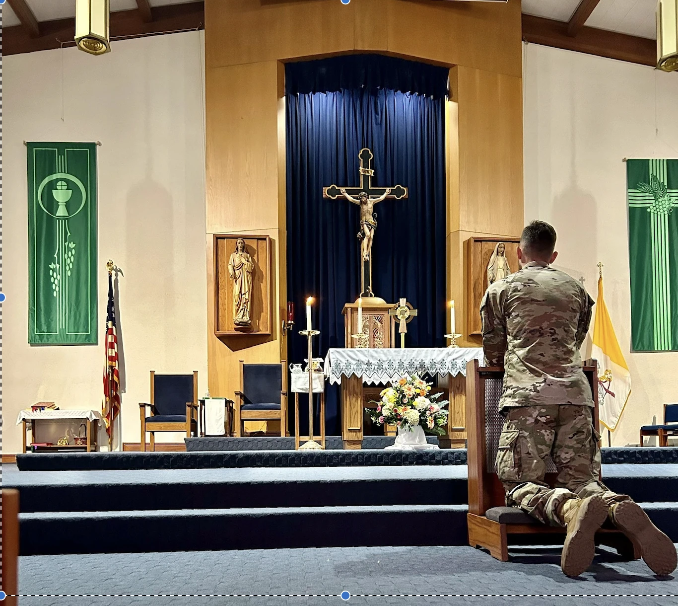 Team Saint Paul schedules frequent adoration for soldiers at Fort Campbell, Kentucky.?w=200&h=150