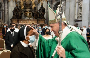 Pope Francis greets the recently freed Sister Gloria Cecilia Narváez Argoti at the Vatican, Oct. 10, 2021. Vatican Media.