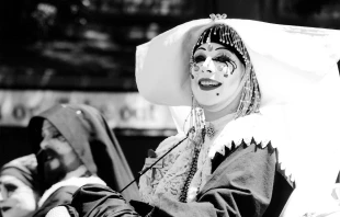 The "Sisters of Perpetual Indulgence" at an "LGBT pride" march in 1995. Joe Mabel|Wikipedia|GFDL