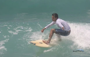 Pope Francis recognized the heroic virtue of Brazil’s “Surfer Angel” Guido Schäffer in a decree issued by the Congregation for the Causes of Saints on May 20, 2023. Credit: Photo courtesty of guidoschaffer.com.br