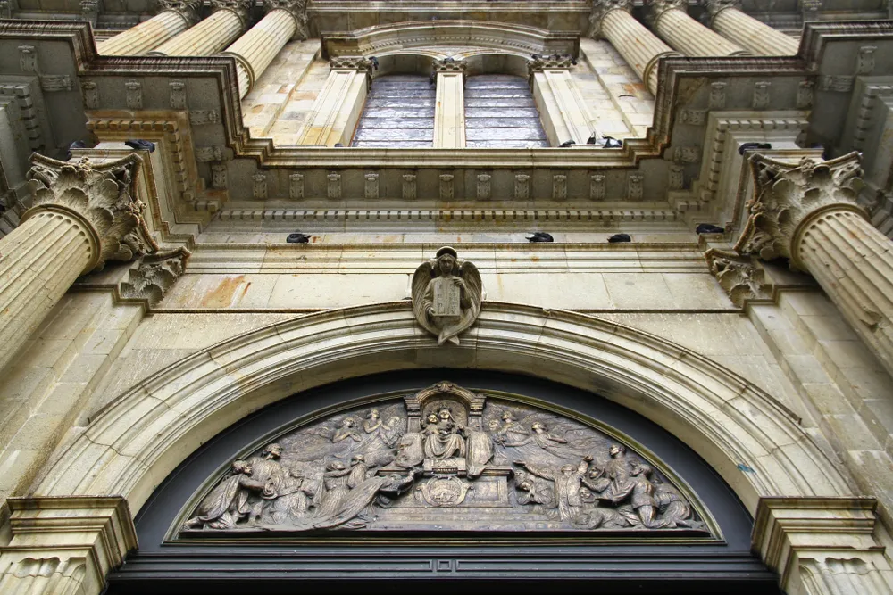 The facade of Cathedral Basilica of Our Lady of Peace in La Paz, Bolivia.?w=200&h=150