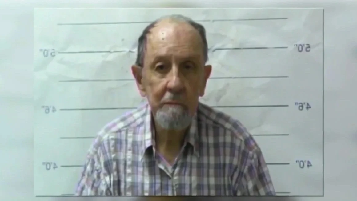 Father Lawrence Hecker pleaded guilty this week to kidnapping and raping a teenage boy in the 1970s, heading off a long-delayed trial that launched with an indictment last year. ?w=200&h=150