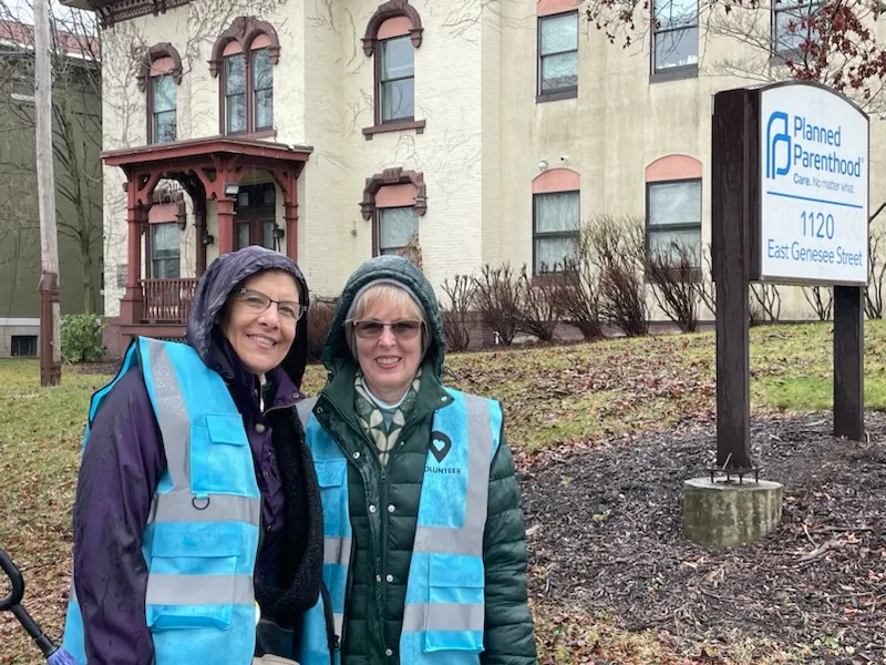 Sidewalk advocates withstand the rain to be present outside a Planned Parenthood in Syracuse, New York.?w=200&h=150