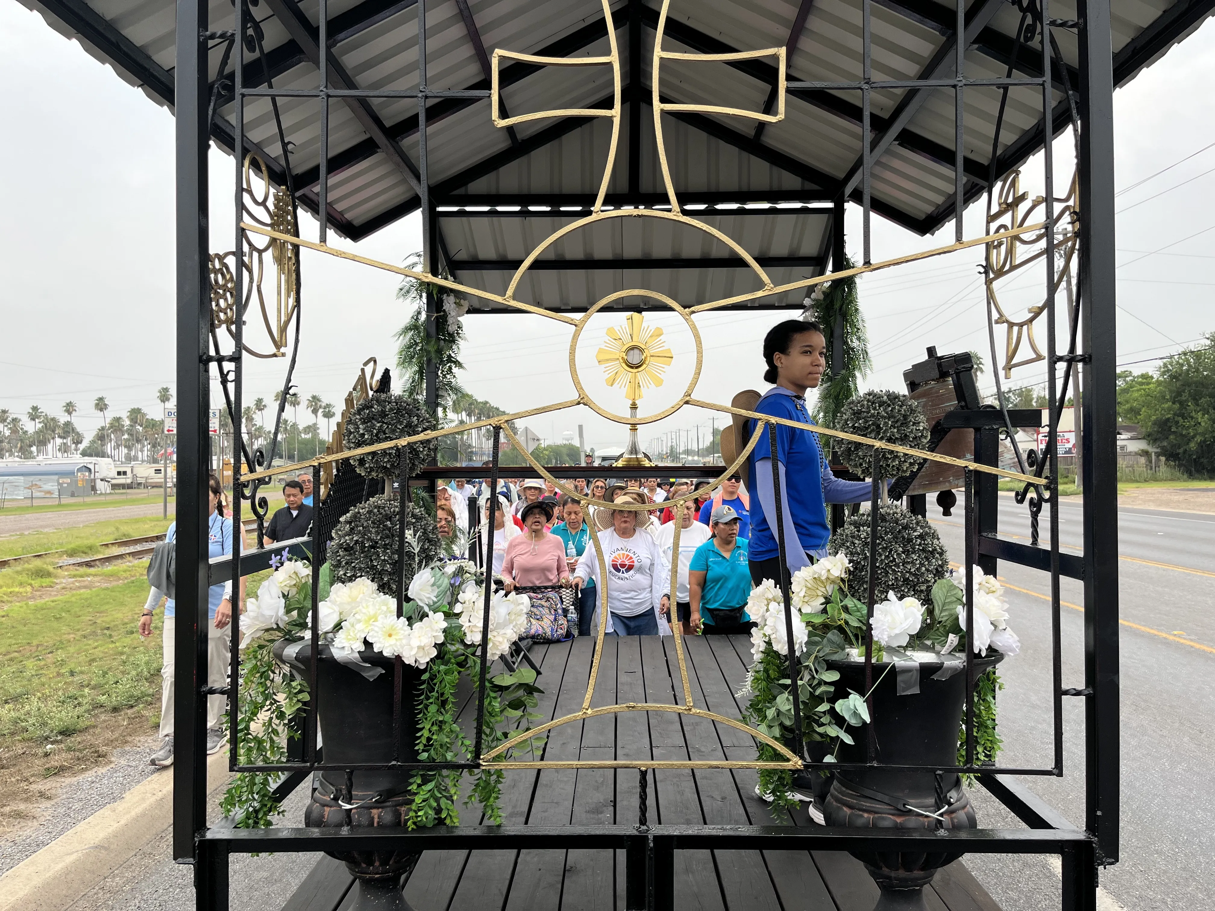 Hundreds of Catholics join the National Eucharistic Pilgrimage in the Rio Grande Valley in south Texas on May 22, 2024.?w=200&h=150