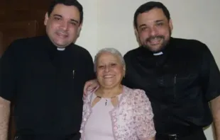 Mother of twin priests Eliete Dahan dos Santos says “there is no greater wealth than having priest sons.” Credit: Personal album of Father Wallace Dahan dos Santos