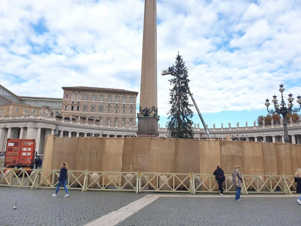 A small island town in northern Italy has put its heart into recreating a local lagoon in a Nativity scene for St. Peter’s Square — the first time the crèche will feature a large body of water. The replica lagoon will be set in the early 1900s and will feature a beach, islands, boats, animals, and representatives of the inhabitants of the town. Credit: Hannah Brockhaus/CNA