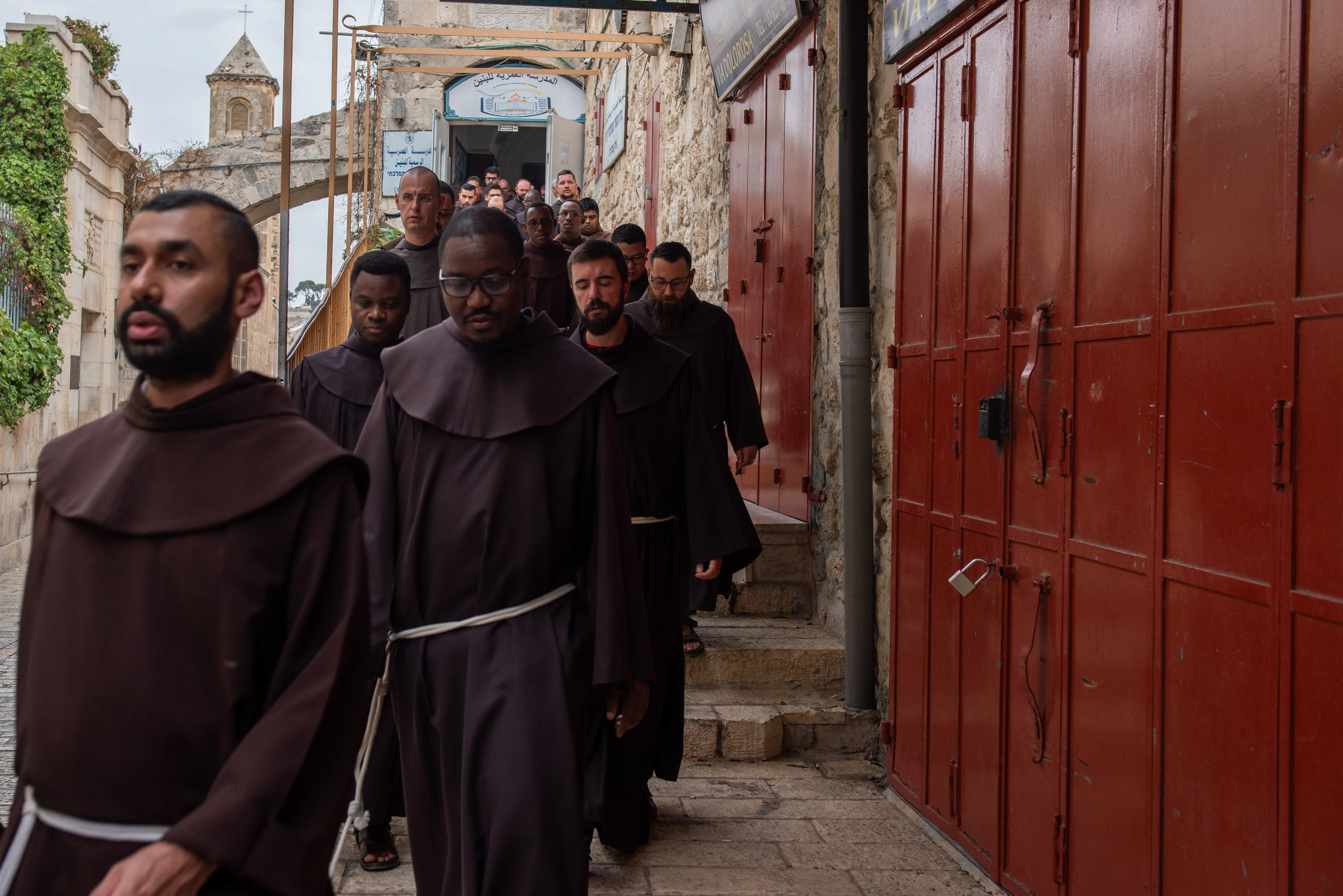 Franciscan friar’s ‘Way of the Cross’ resumes on the Via Dolorosa in Jerusalem