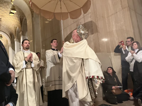 Archbishop Joseph Naumann of Kansas City, Kansas, takes part in a Eucharistic procession after the celebration of Mass for the National Prayer Vigil for Life on Jan. 23, 205. Credit: Tyler Arnold/CNA