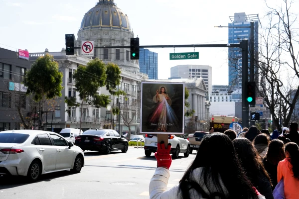 A participant holds up an image of the divine mercy during the Walk for Life West Coast on Satuday, Jan. 25, 2025. Credit: Francisco Valdez/Walk for Life