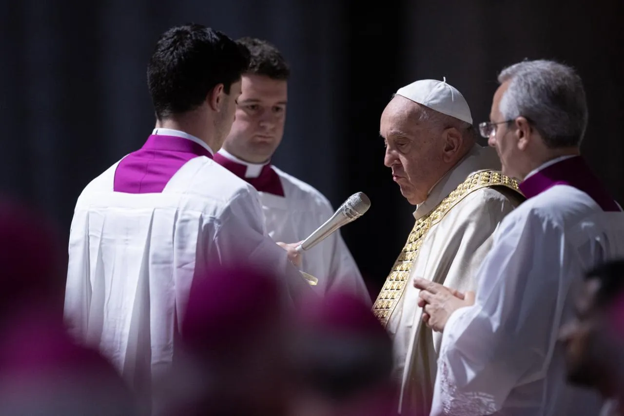 Pope Francis addresses the crowd at the proclamation of the papal bull “Spes Non Confudit,” meaning “Hope Does Not Disappoint,” at the Vatican on Thursday, May 9, 2024.?w=200&h=150