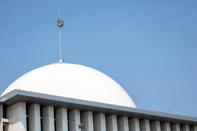 Istiqlal Mosque, Indonesia's national mosque in Jakarta, was designed by Friedrich Silaban, a Christian Indonesian architect, around 1955.