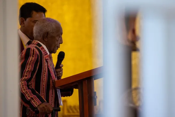 The catechist Florentino de Jesus Martins shares his experience of preparing catechumens and travelling to mission stations in East Timor on the occasion of the Meeting with Bishops, Priests, Deacons, Consecrated Persons, Seminarians and Catechists in the Cathedral of the Immaculate Conception in Dili, East Timor, Sept. 10, 2024. Credit: Daniel Ibáñez/CNA